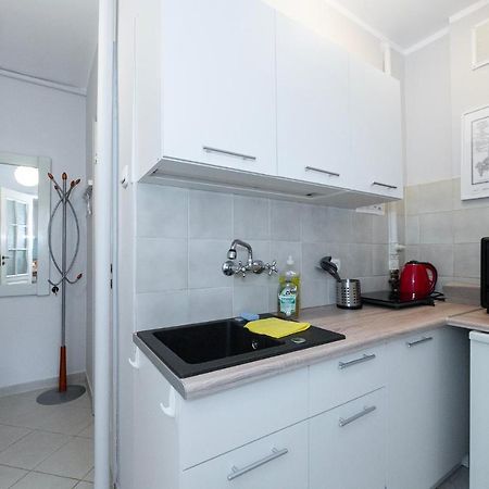Studio In City Centre Free Parking 罗兹 外观 照片
